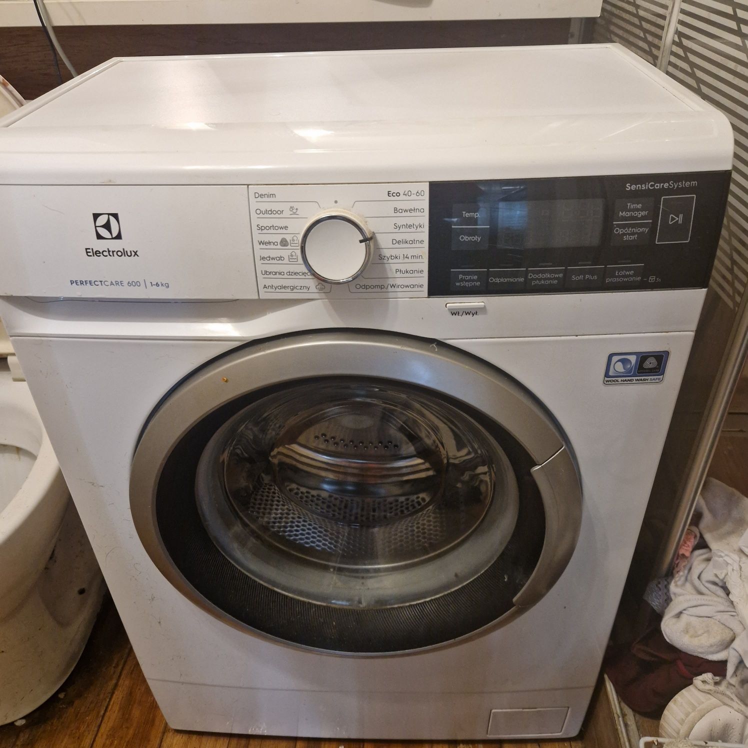 Pralka electrolux perfect care 600 slim