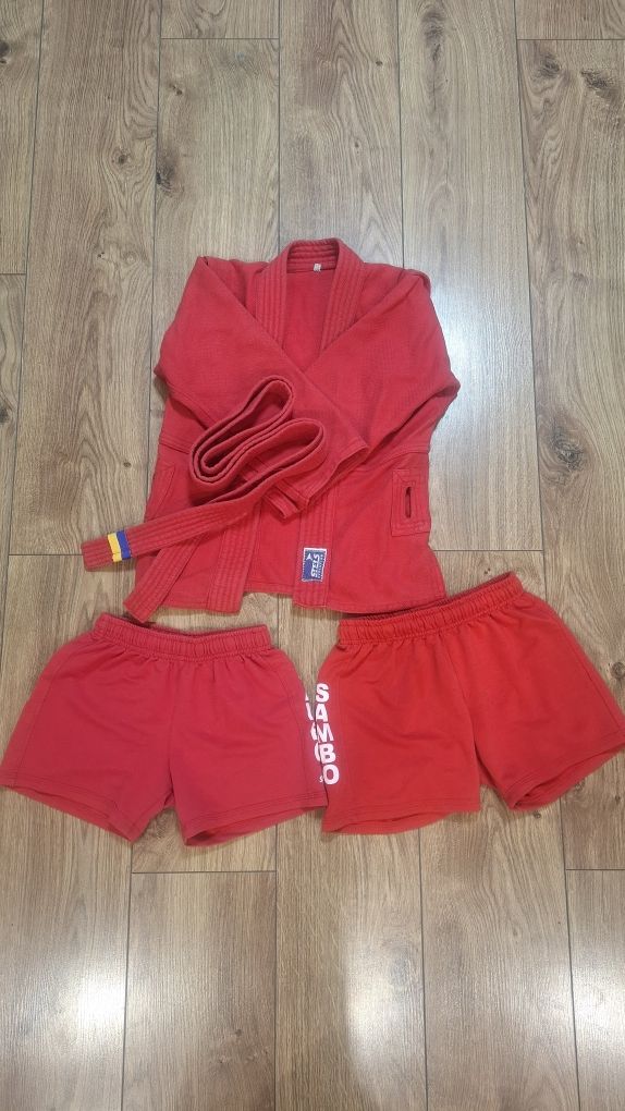 Продам самбовку Stels детскую 34р ,кимоно,7-9 лет