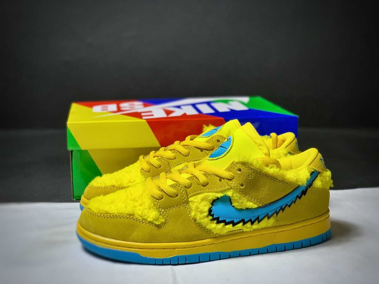 Grateful Dead Nike SB Dunk