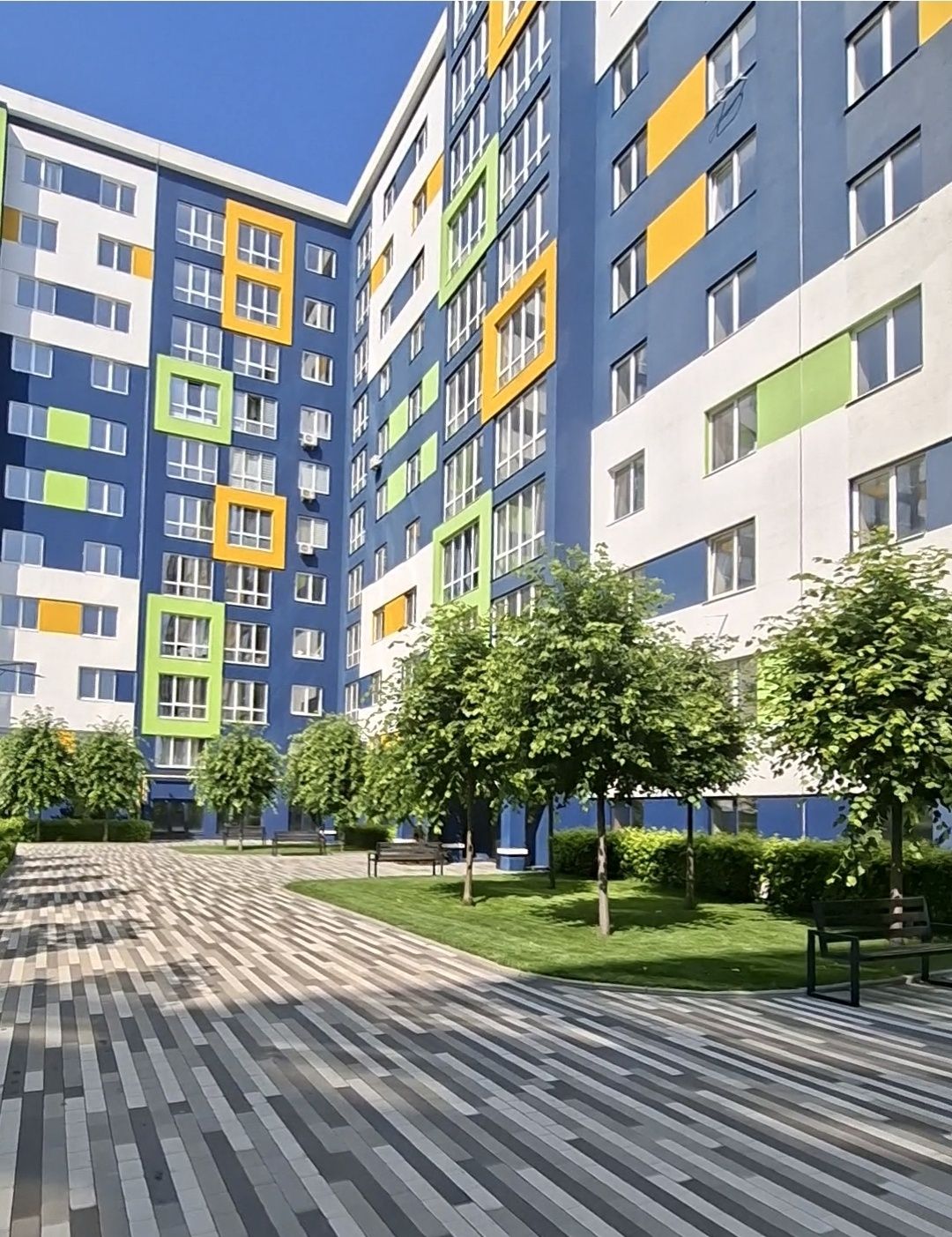 З ремонтом! Евро 3к квартира в центре Бучі