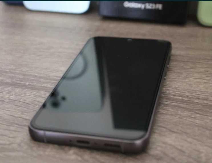 Samsung Galaxy S23 FE 256GB Excelente Estado