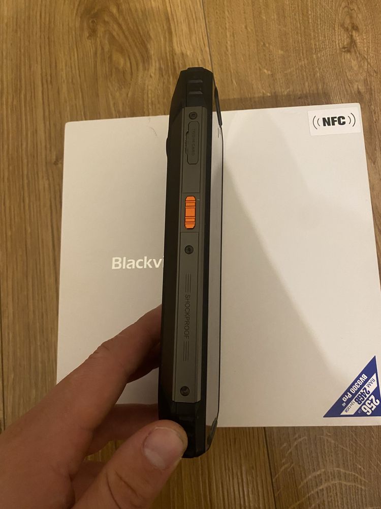 Телефон Blackview B9300 Pro