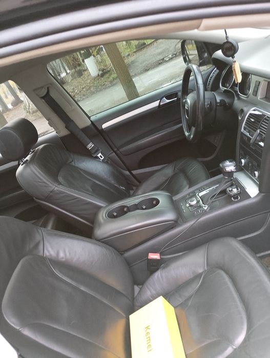 Audi Q7 2007 рік 3.0 Дизель Обмін