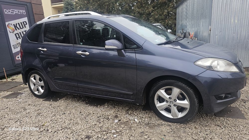 Honda F-RV  Diesel 6 Osób