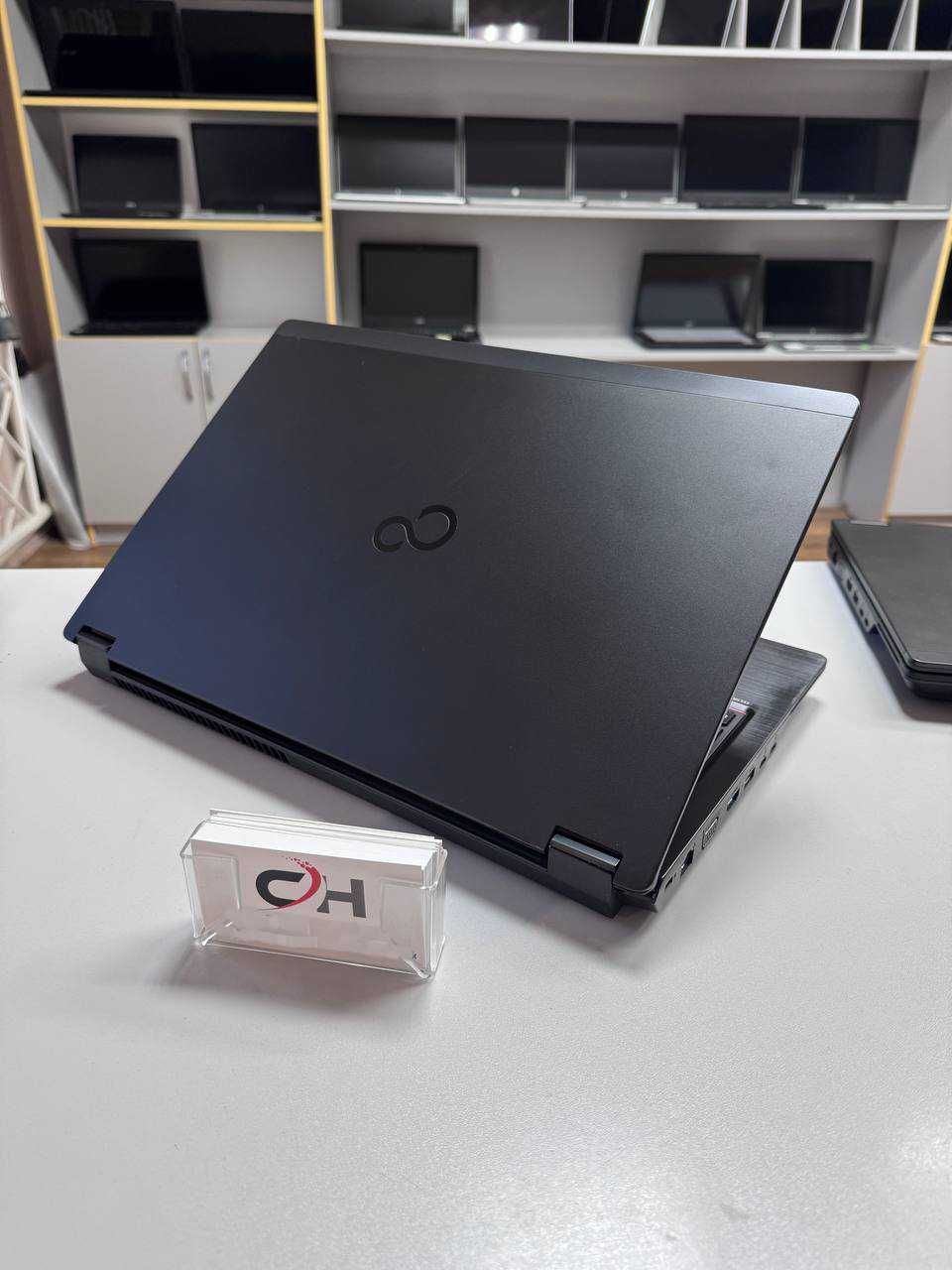 СВІЖИЙ! Fujitsu H780 ноутбук (nvidia4GB/32RAM/Intel i7-8/512SSD) наяв
