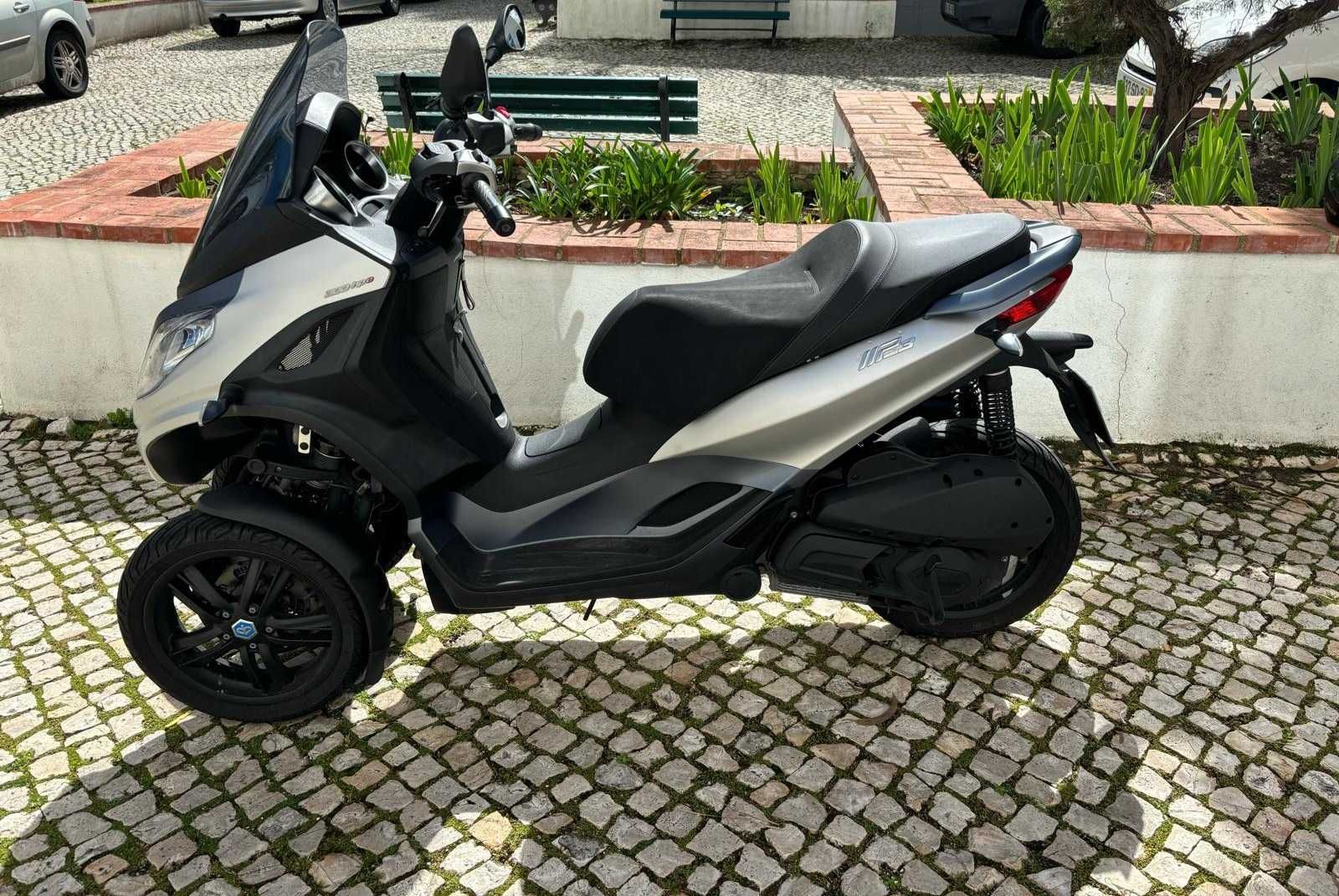 Piaggio mp3 300cc hpe