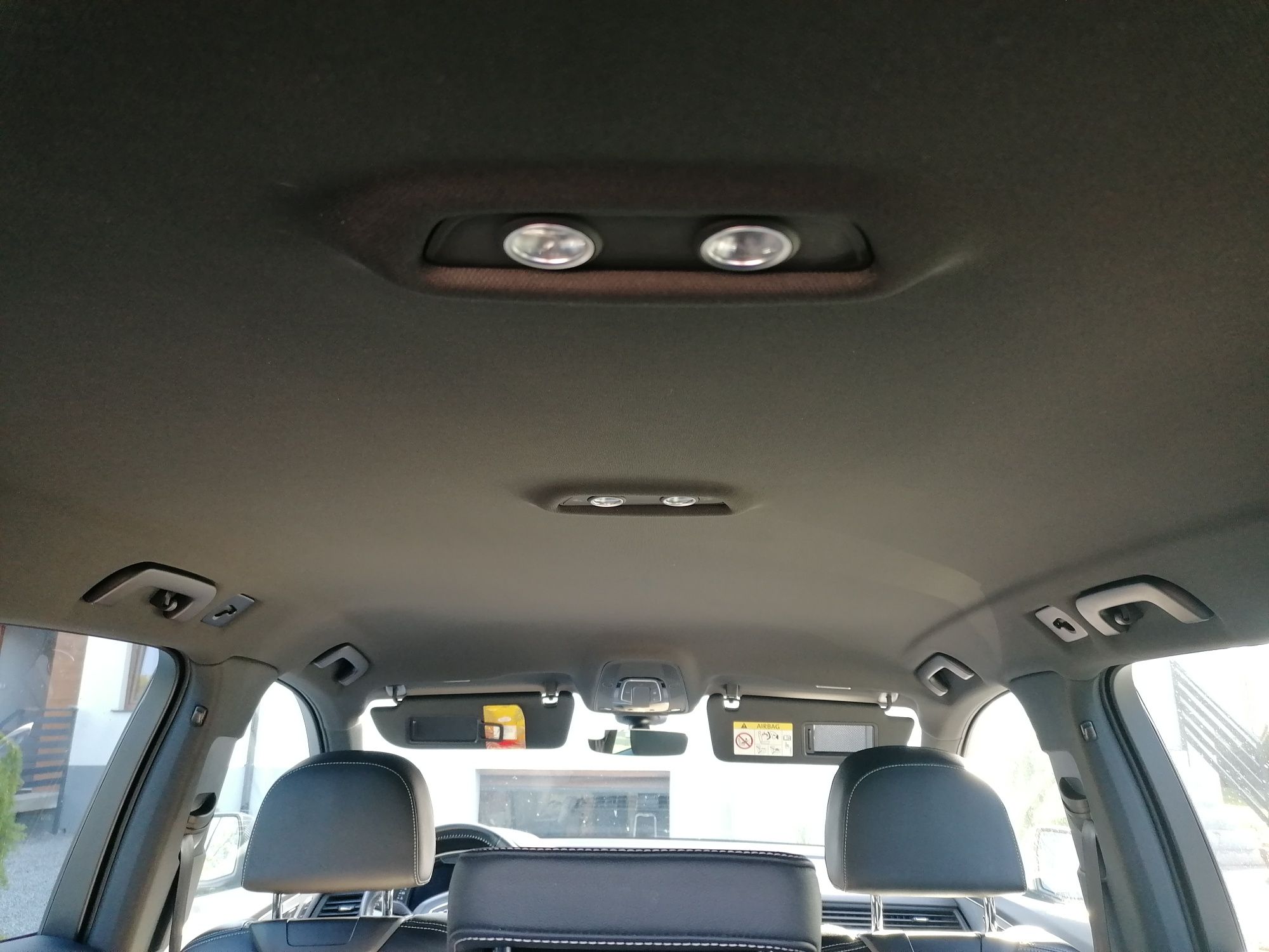 Dach, podsufitka s line czarna   Audi Q7 4M