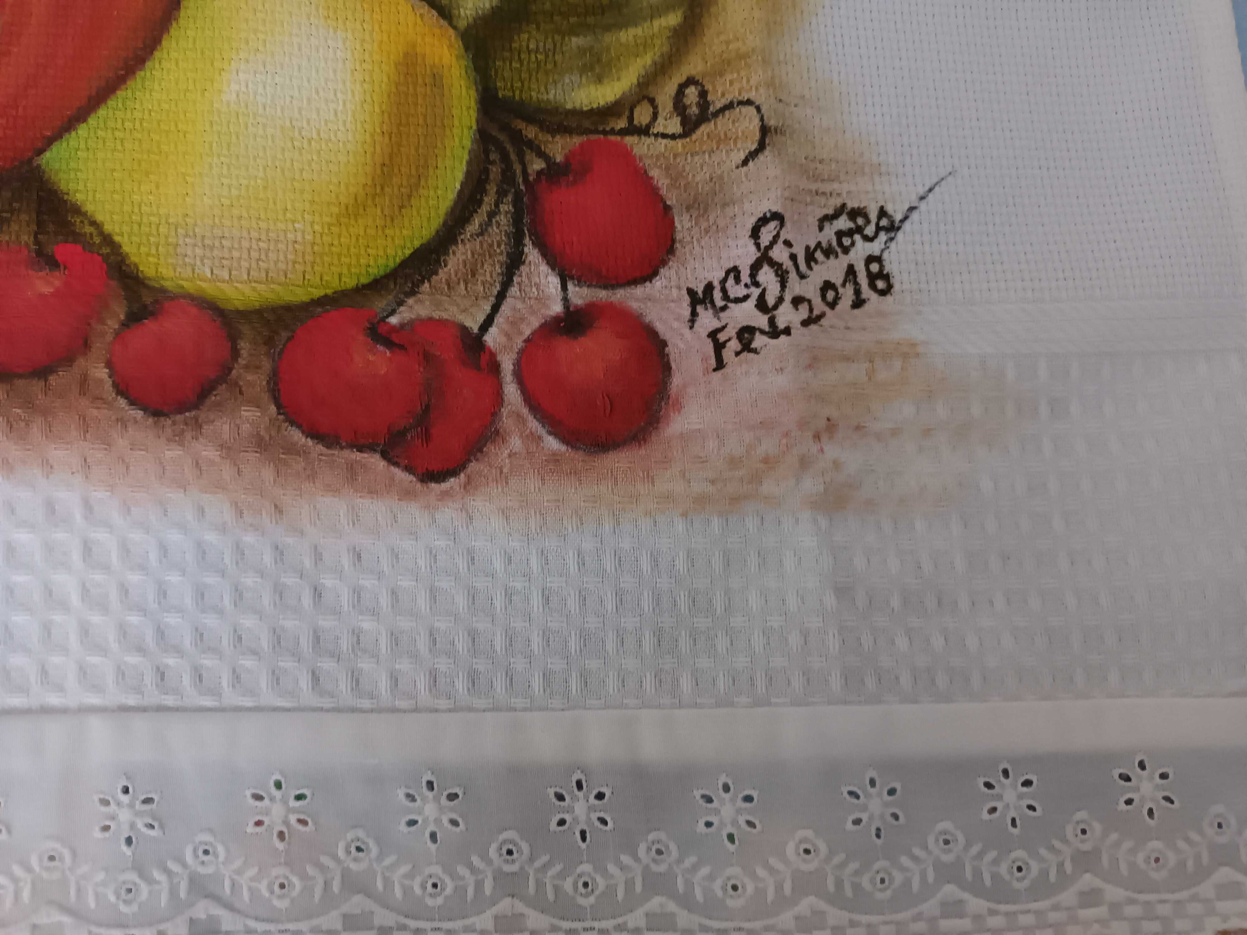 Pintura à mão em tecido