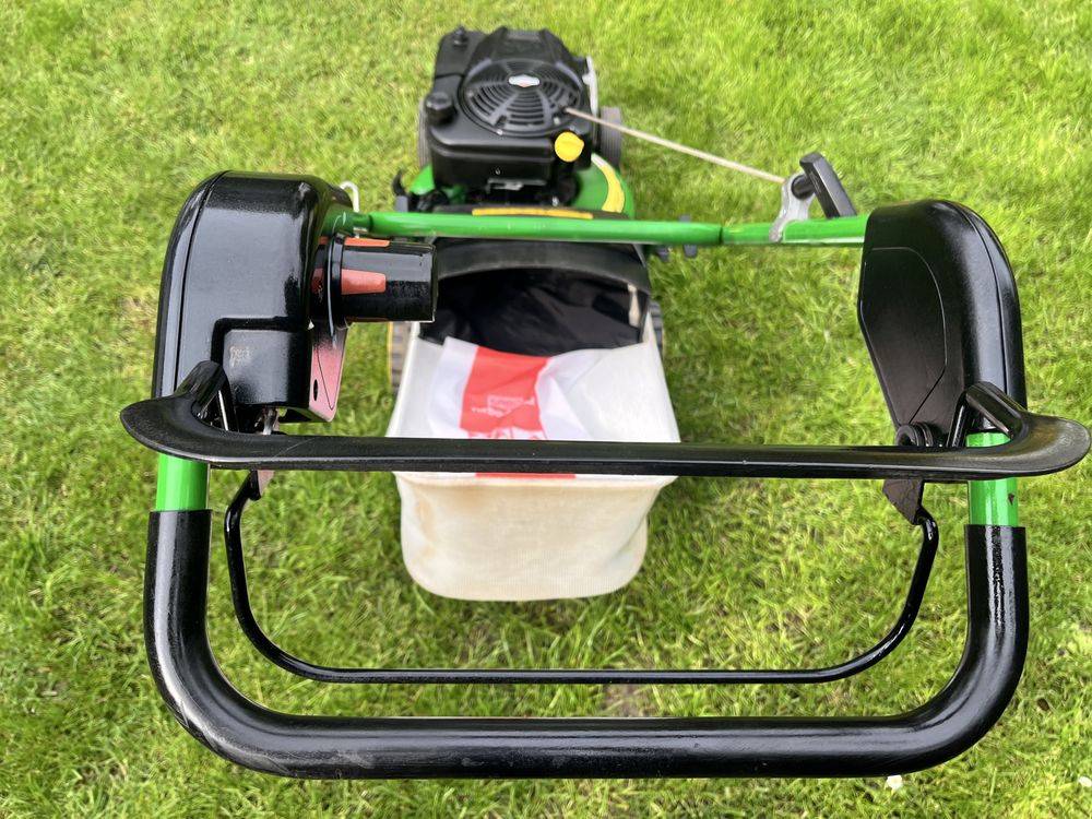 Kosiarka spalinowa John Deere Sabo RV47 Briggs