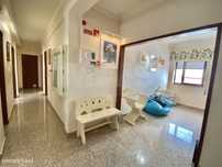 Apartamento em Almeirim a funcionar como Clínica