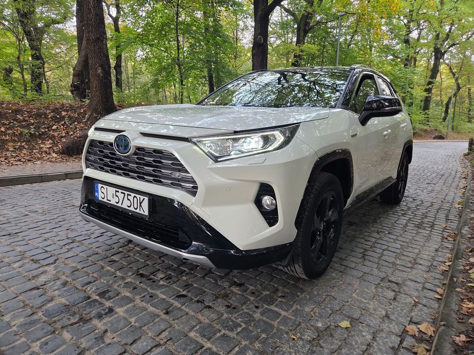 Toyota RAV4 Bezwypadkowy,  4x4 Selection ,