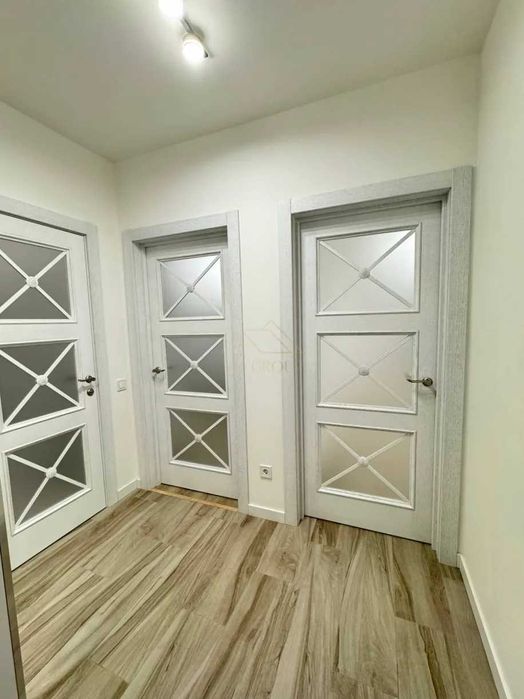 Продаж 1-кімнатної квартири з краєвидом на річку