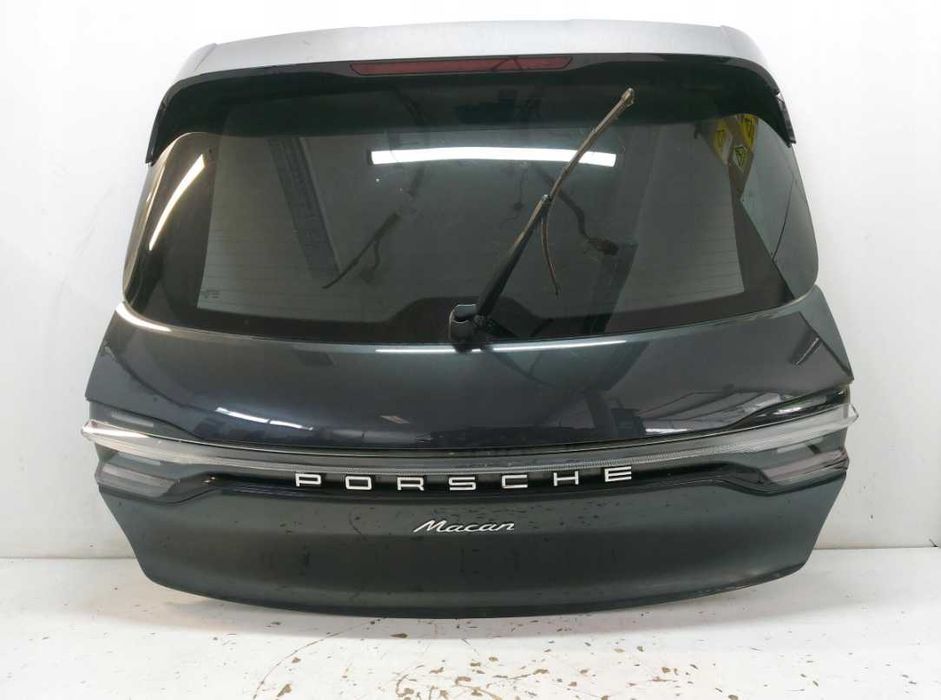 Крышка багажника Porsche Macan розборка Макан