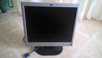 Monitor LCD HP 17"