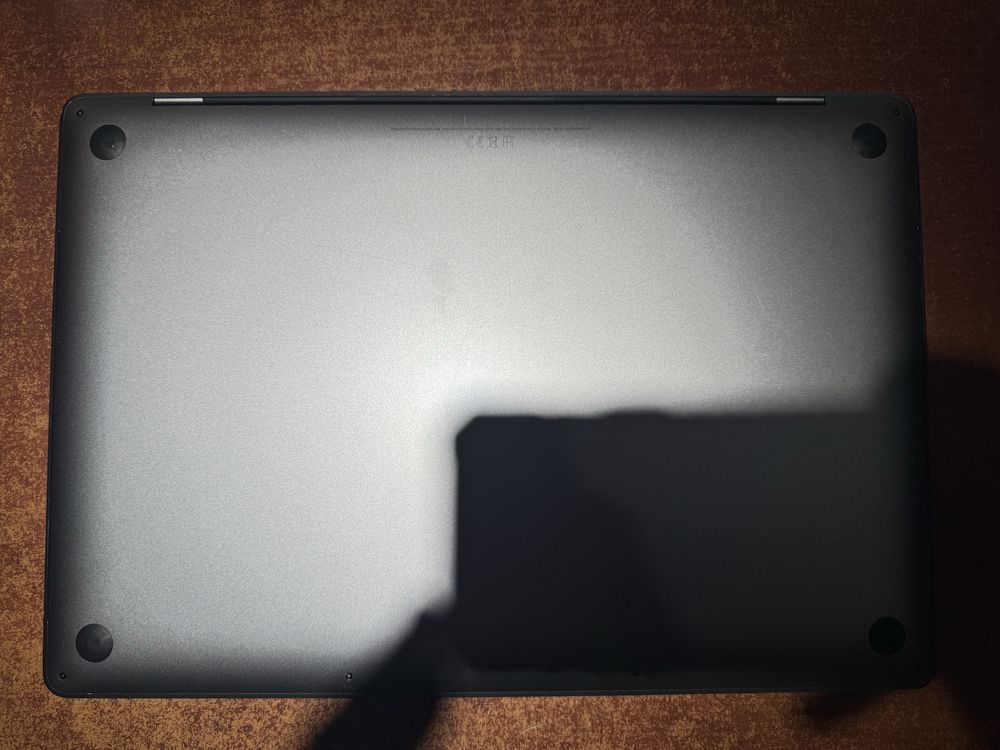 Apple MacBook Pro 2019 Space Gray A2141 i7 16gb 512gb 476 cykli