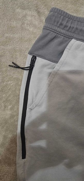 Spodnie dresy Nike r. M Tech szare