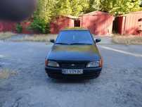Ford Escort 1.6г/б