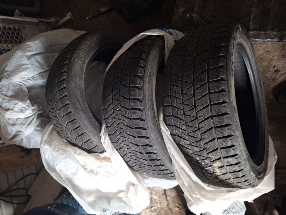 Bridgestone blizzak dm-v1 265/50 r20