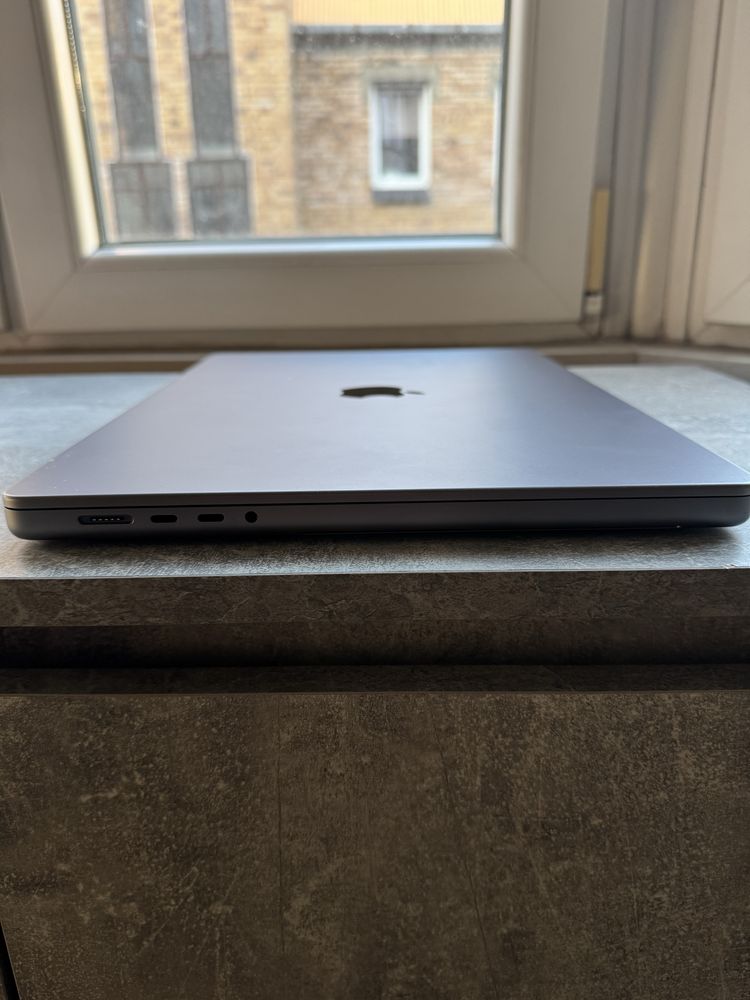 MacBook Pro 16 M1 32GB/512SSD/3 Cykli/Space Gray