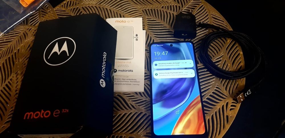 Telefon Motorola moto e32s