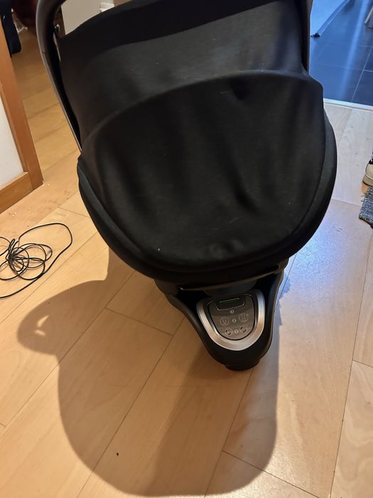 Ovo bebe com base isofix para carro e com redutor recem nascido