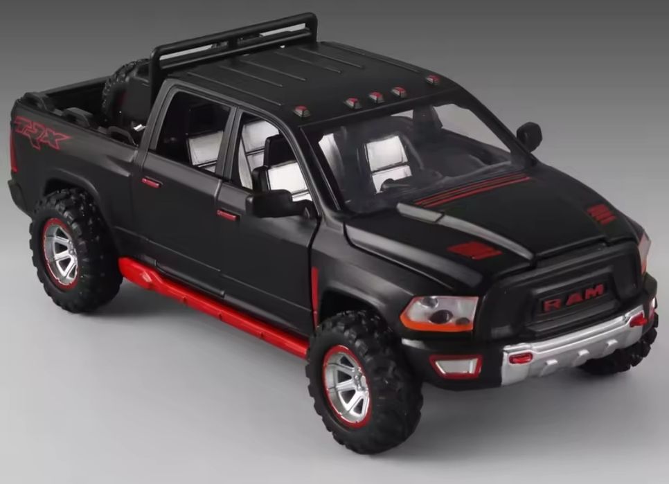 Модель автомобіля Dodge RAM 1500 маштаб 1:32