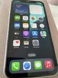 Iphone 11. 64GB w nardzo dobrym stanie