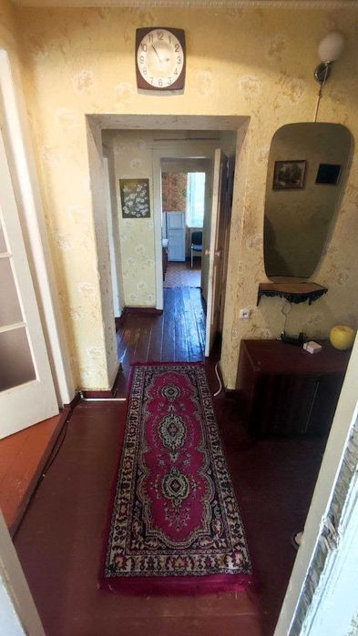 Продається квартира 3 кімнати 72м²