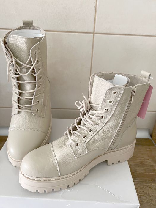 Botas pele verdadeira novas 38