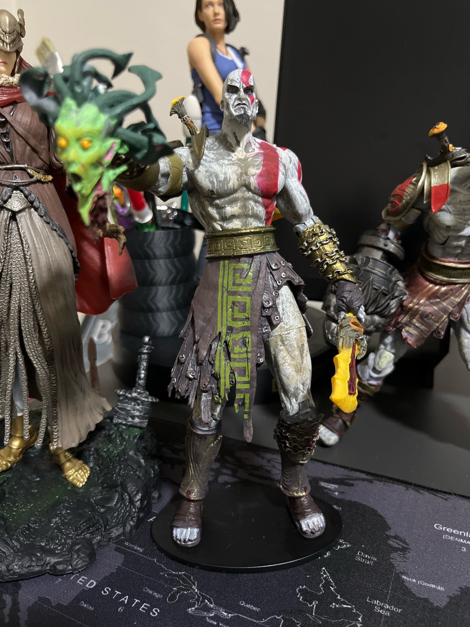 Фігурка з гри God of War Бог війни Kratos Кратос, 18 см