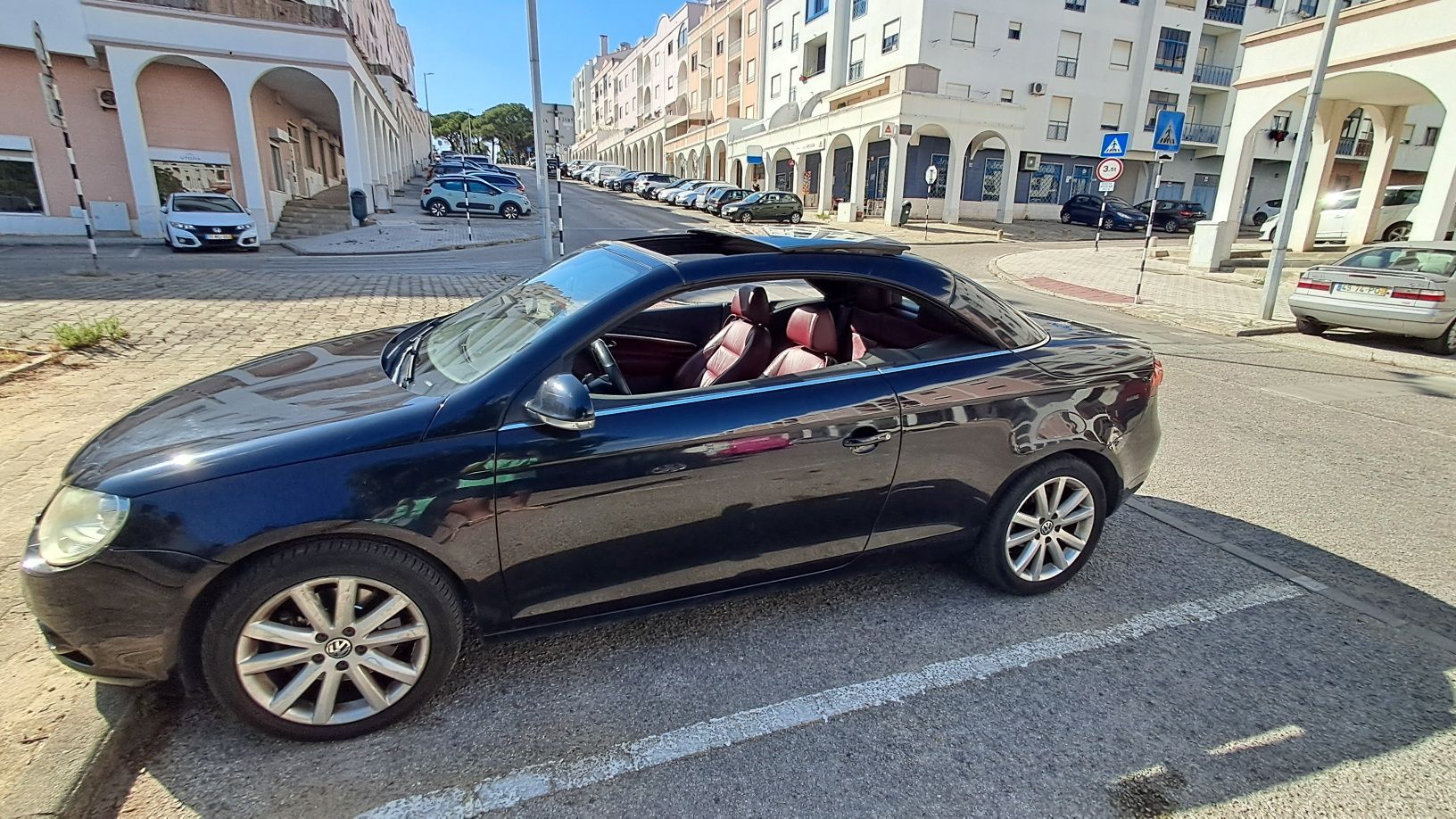 Volkswagen EosVw EOS 2.0 Tdi Top
220000 km
40€ de selo
Inspecção até 0