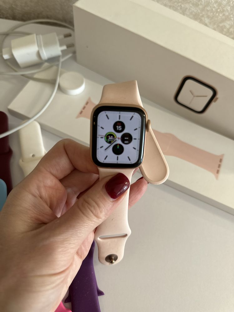 Apple watch series 4 40mm Gold Alluminium Pink