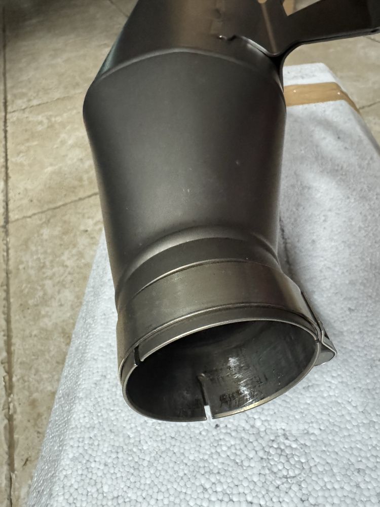 Ponteira Akrapovic original BMW S1000RR / M1000RR