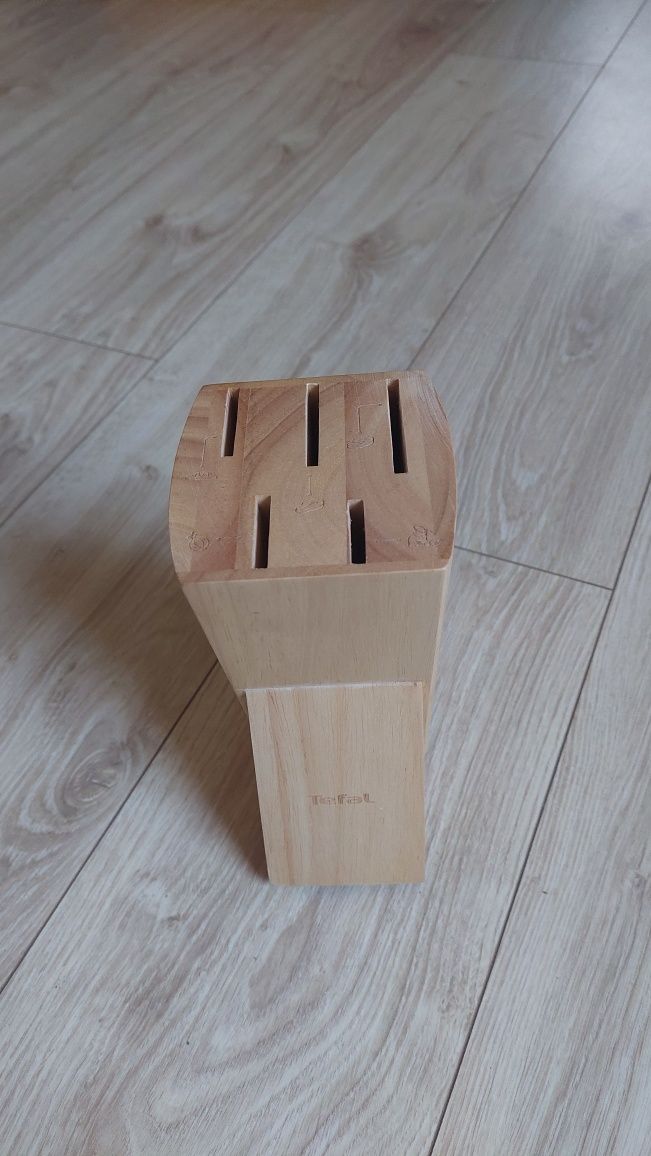 Blok na noże Tefal