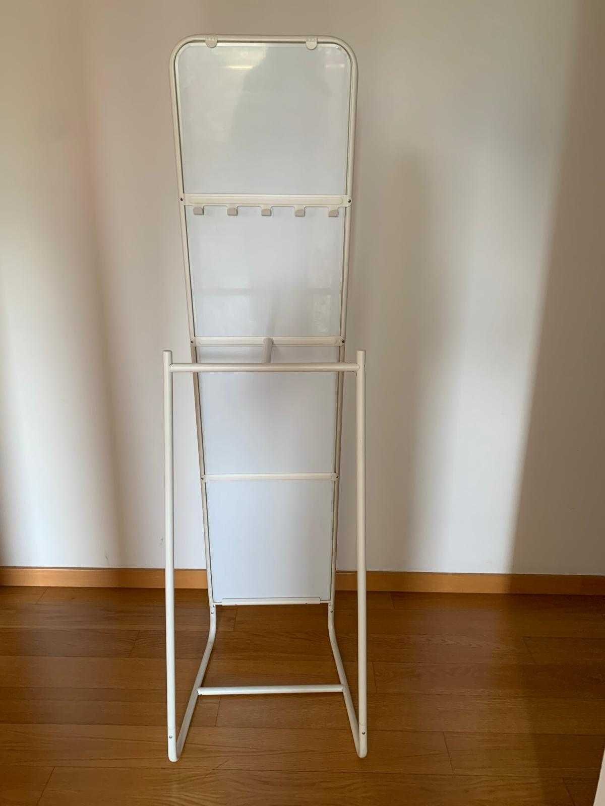 Espelho Branco de Pé modelo KNAPPER IKEA - como NOVO!