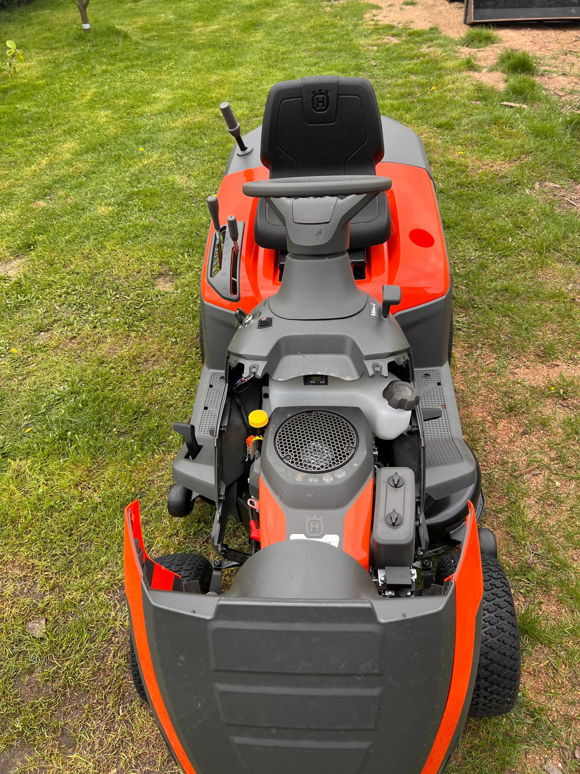 Husqvarna Traktor TC 112