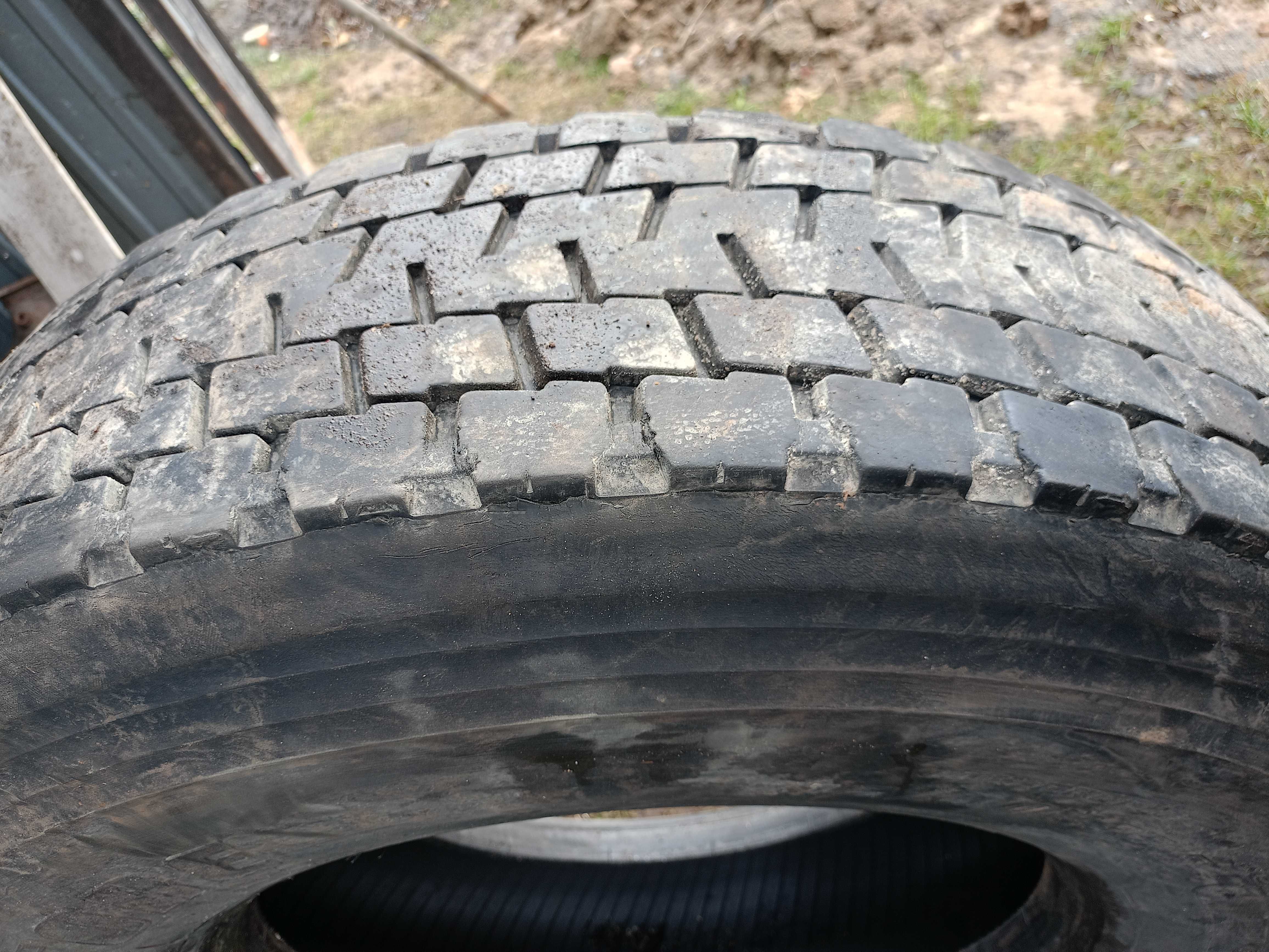 Opony 315/80R22,5