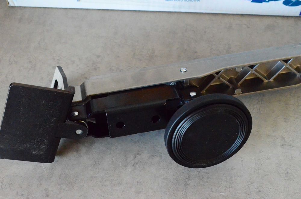 Podnośnik do montażu zakładania podnoszenia drzwi max 200kg EP70P