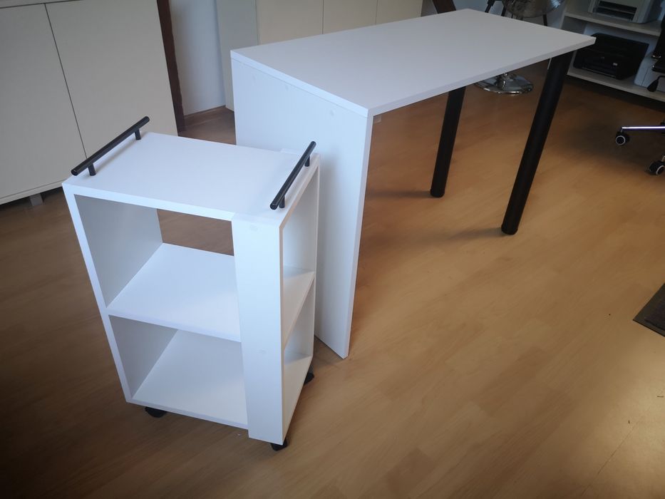 Stolik biurko z szafką rolkach manicure nail art