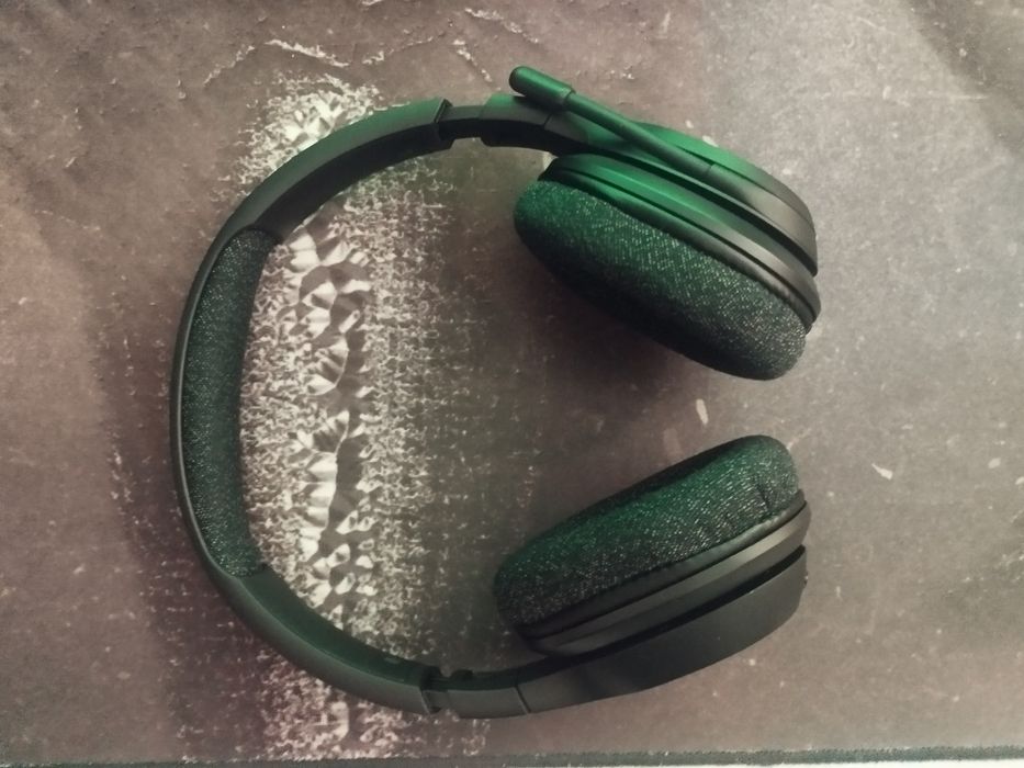 Наушники (гарнитура) Belkin Soundform Adapt AUD005BTBLK