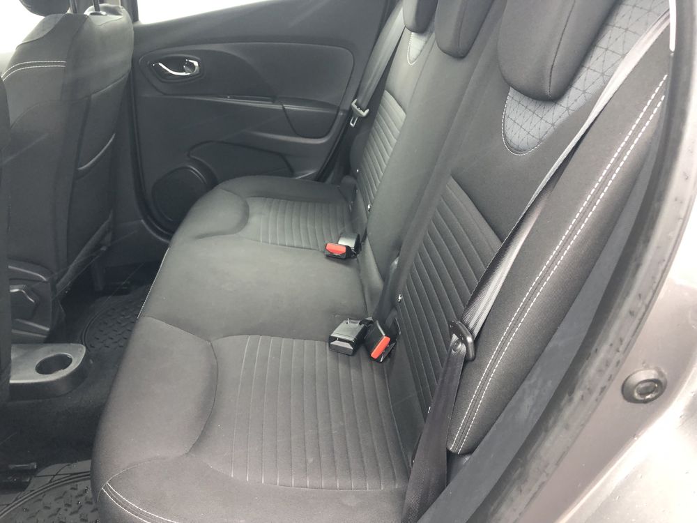 Renault clio sport tourer 1.5 dci r-link