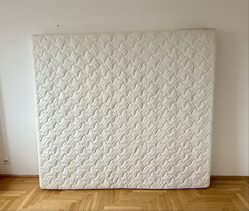 Materac 180x200 Jysk Oselva GF35 stan idealny