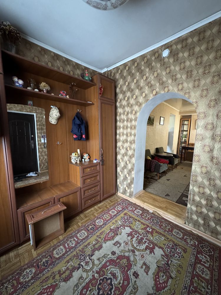 Продаж частини будинку