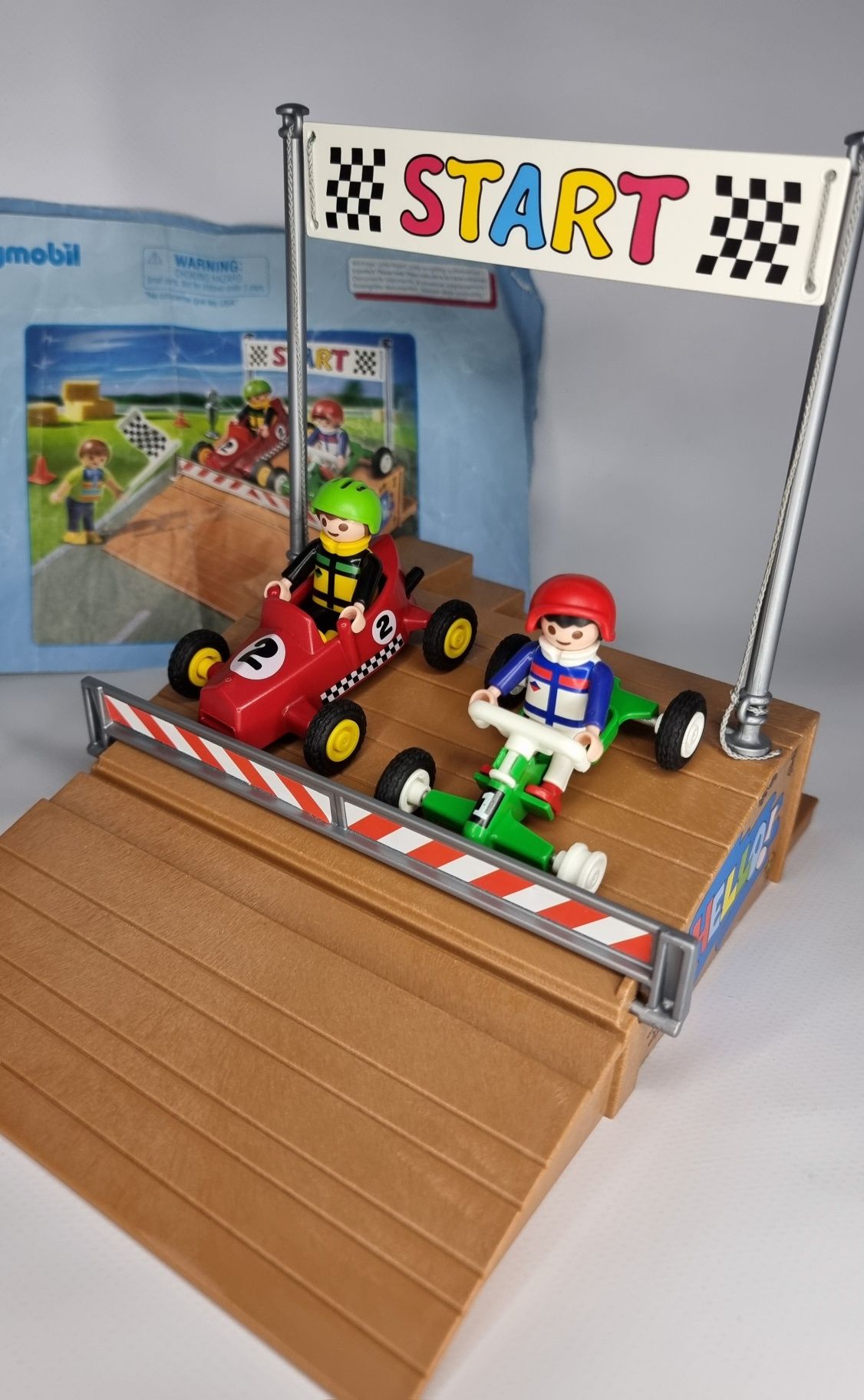 Zestaw Playmobil 4141 Wyścigi gokartów