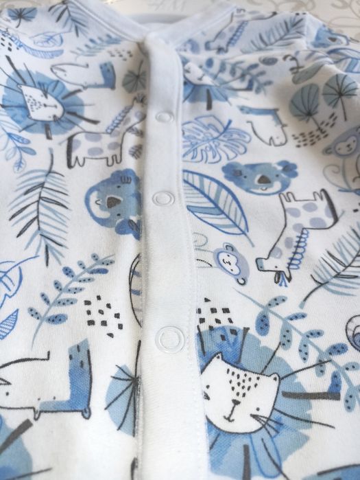 Чоловічок з голубим принтом 3-6 місяців 68 розмір