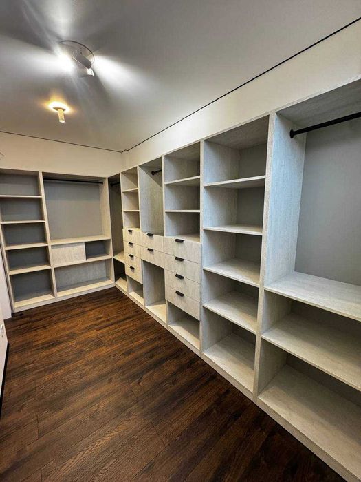 Будинок з авторським ремонтом та меблями