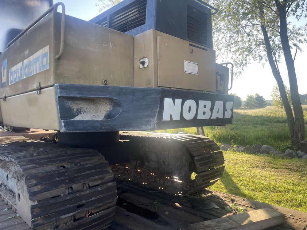 Kopraka gasiennicowa Nobas UB 632  12t oryginal super stan