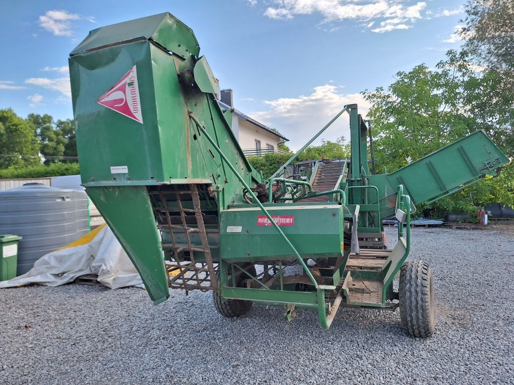 Kombajn ziemniaczany WUHLMAUS 1033
