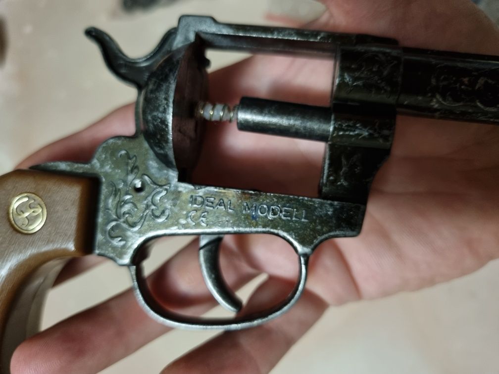 Вінтажний Іграшковий Револьвер Магнум Magnum DBGM Germany Без Барабана