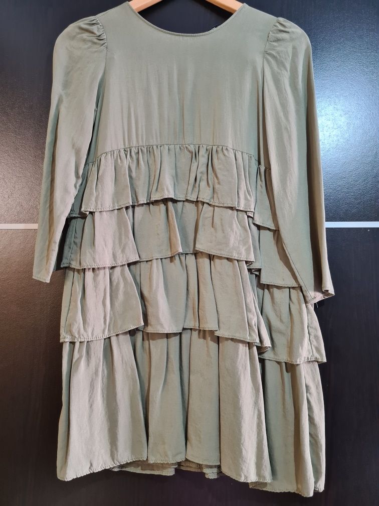 Vestido com folhos Zara - Tamanho XS